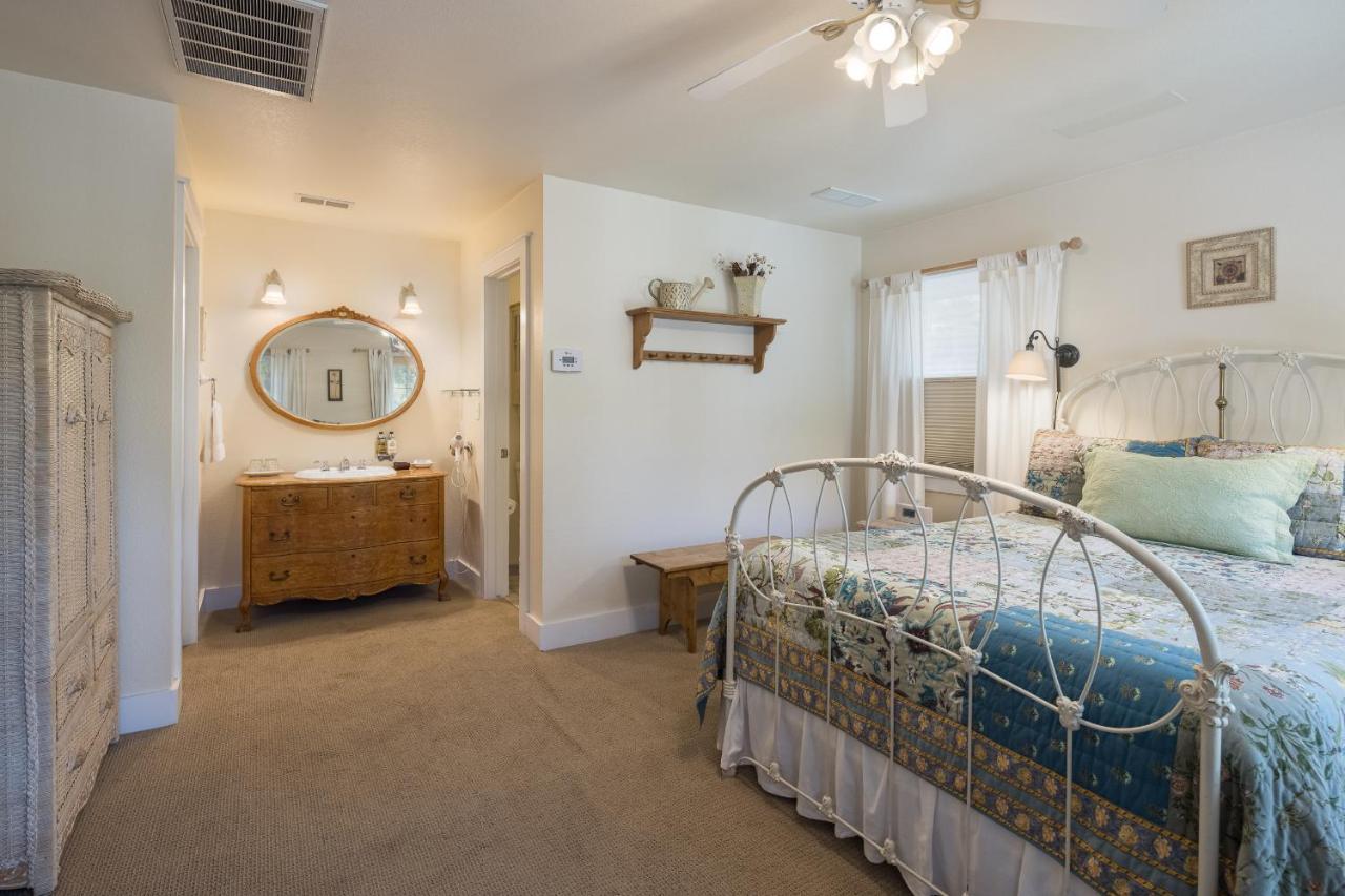Sunflower Hill Inn Moab Exterior foto